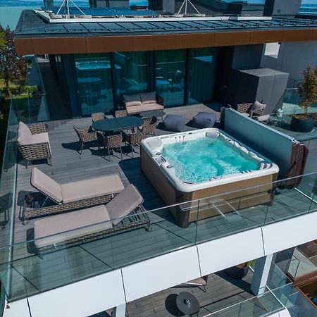 Bj81 Suite Hotel Siófok Zewnętrze zdjęcie